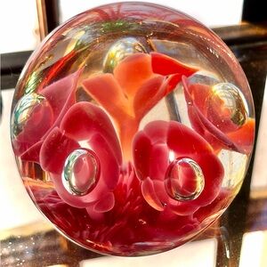 VINTAGE JOE ST CLAIRE ART GLASS PINK TRUMPET FLOWER BUBBLE PAPERWEIGHT